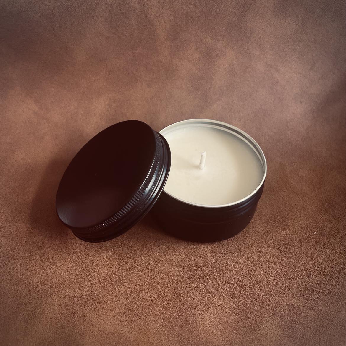 AUTAHI Body Serum Candle